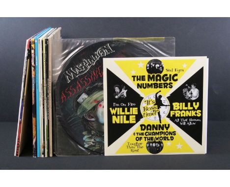 Vinyl / Autographs - 12 LPs, 1 pic disc (12") and 1 10" to include Son Volt, Lucinda Williams, Southside Johnny And The Astbu