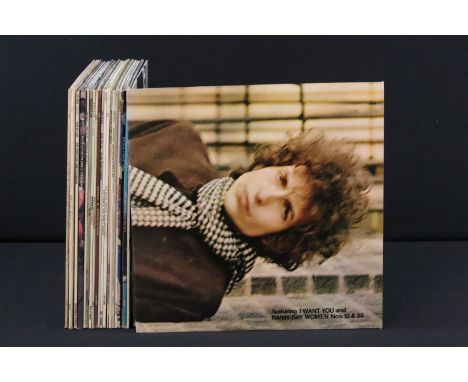 Vinyl - 21 Bob Dylan LPs spanning his career. Ex overall