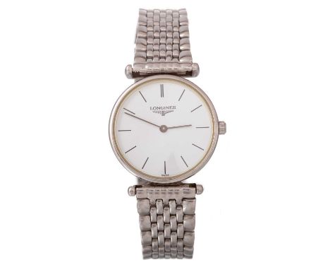 LONGINES LA GRANDE CLASSIQUE, STAINLESS STEEL QUARTZ WRIST WATCH, the round dial with baton hour markers, 23mm case, on a sta