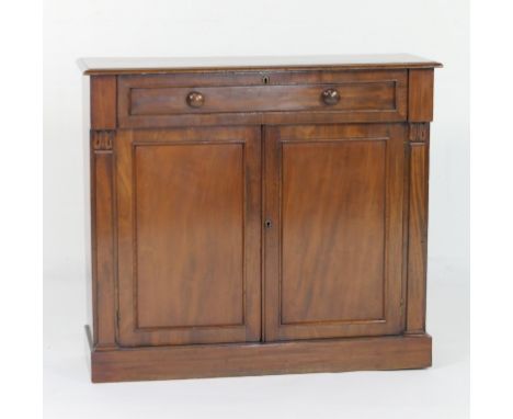 Victorian mahogany chiffonier, having a single long frieze drawer with turned wooden knobs over two recessed moulded panel do