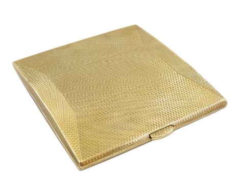 9ct gold cigarette case, engine turned decoration by Payton, Pepper &amp; Sons Ltd, Birmingham 1927 - Condition Report Approx