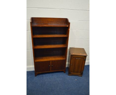 AN EARLY TO MID 20TH CENTURY OAK OPEN BOOKCASE with three fixed shelves under a double door cupboard, width 76cm x depth 23cm