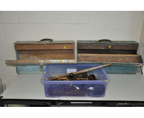 TWO VINTAGE WOODEN CARPENTERS TOOL BOXES and a tray containing tools including hand drills, bit and brace, mallets, screwdriv