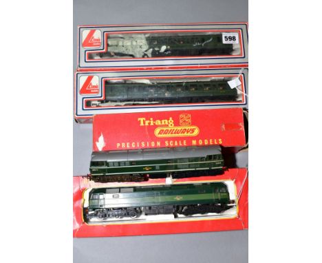 A BOXED HORNBY RAILWAYS OO GAUGE CLASS 47 LOCOMOTIVE, No.D1738, B.R. two tone green livery (R863), a boxed Tri-ang OO gauge c