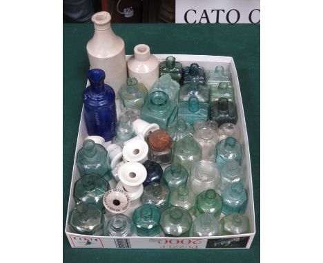 MIXED LOT OF VARIOUS MAINLY VICTORIAN CERAMIC AND GLASS INKWELLS AND INK BOTTLES 