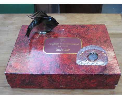 BOXED ROYAL DOULTON DRINKING GLASSES, GLASS FISH AND EDINBURGH MANTLE CLOCK 