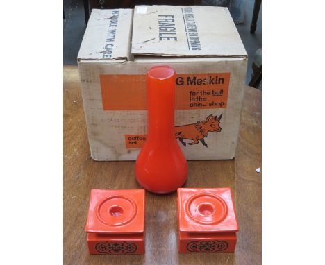 PAIR OF CARLTON WARE CERAMIC CANDLE STANDS, ORANGE COLOURED GLASS VASE AND BOXED J&amp;G MEAKIN COFFEE SET