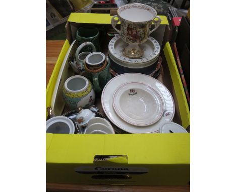 SUNDRY LOT OF CERAMICS INCLUDING CARLTONWARE, ETC. 