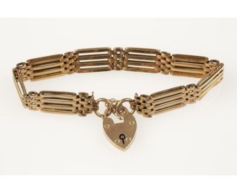 A 9CTS ROSE GOLD GATE LINK BRACELET, with padlock clasp, (c.18gms)