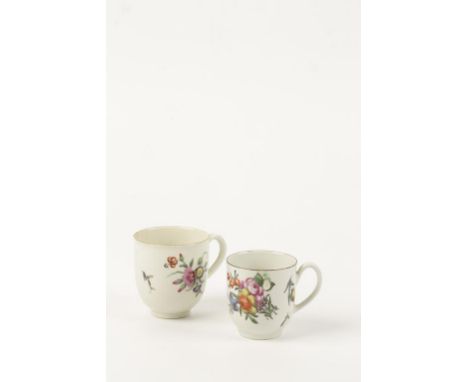 A FIRST PERIOD WORCESTER COFFEE CUP painted with polychrome flowers within a brown/red lined border, circa 1780, and another 