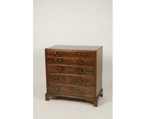 A GEORGE III MAHOGANY CHEST OF DRAWERS, the caddy moulded top above four long graduated drawers, on shaped bracket feet, 37.5