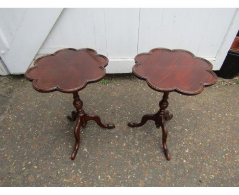 Pair of mahogany tripod side tables 