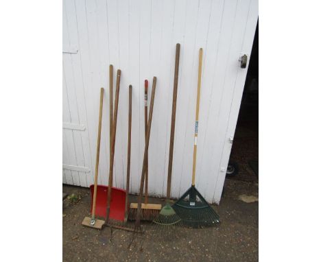 Garden tools including grass rakes and hoe etc 