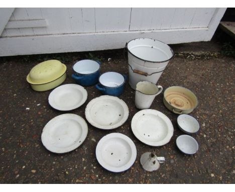 Mixed vintage enamel items including plates, bucket and jug etc 
