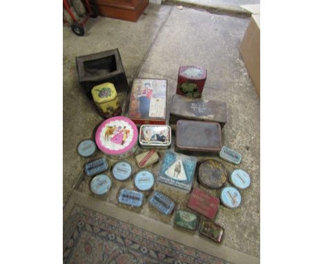 Collection of vintage tins 