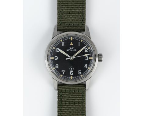 A GENTLEMAN'S STAINLESS STEEL BRITISH MILITARY ROYAL NAVY LEMANIA WRIST WATCH CIRCA 1964, REF. 920-64 ORIGINALLY ISSUED TO RO