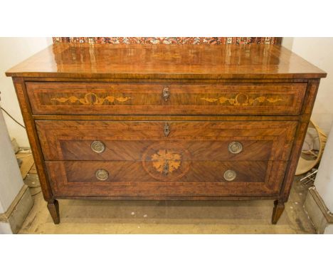 COMMODE, 18th century Italian Lombardy walnut tulipwood and satinwood marquetry inlay with three long drawers and square tape