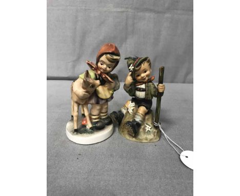 LOT OF CERAMIC FIGURESincluding Goebel examples (8)