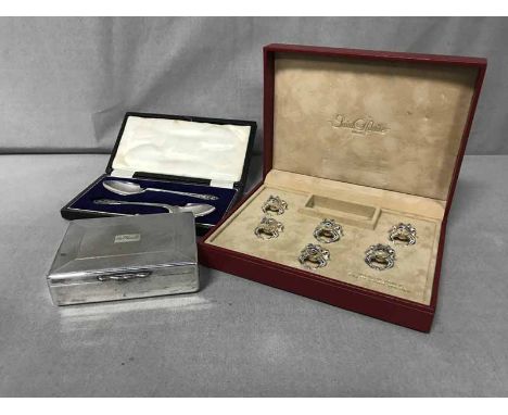 LOT OF COLLECTABLES including a compass, Dunhill lighter, frog menu holders etc