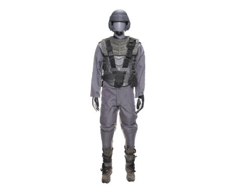 STARSHIP TROOPERS (1997) - Mobile Infantry Uniform Stunt Costume - A Mobile Infantry uniform stunt costume worn in Paul Verho