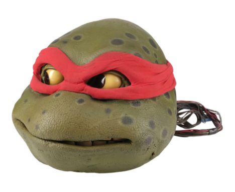 TEENAGE MUTANT NINJA TURTLES III (1993) - Raphael's (Matt Hill) Screen-Matched Animatronic Head - Raphael's (Matt Hill) scree