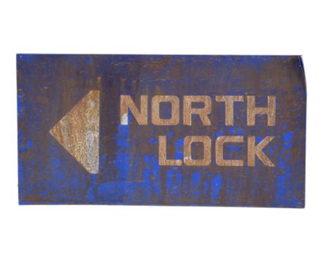 ALIENS (1986) - Cargo Bay Sign Model Miniature - A cargo bay sign model miniature from James Cameron's Aliens. Upon first lan