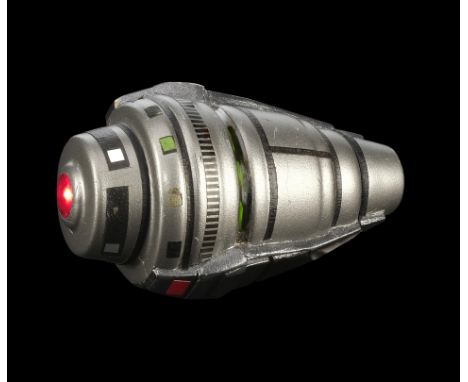 STAR TREK: DEEP SPACE NINE (1993-1999) - Julian Bashir's (Alexander Siddig) Screen-Matched Light-Up Cortical Stimulator - Jul