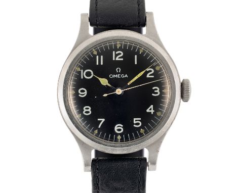 A GENTLEMAN'S STAINLESS STEEL BRITISH MILITARY OMEGA RAF PILOTS WRIST WATCH DATED 1956, WITH BLACK DIALMovement: 16J, manual 