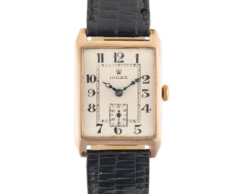 A GENTLEMAN'S SIZE 9CT SOLID GOLD ROLEX RECTANGULAR WRIST WATCHCIRCA 1930, REF. 556 Movement: 15J, manual wind, signed Rolex 