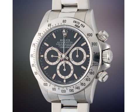 A GENTLEMAN'S SIZE STAINLESS STEEL ROLEX OYSTER PERPETUAL COSMOGRAPH DAYTONA BRACELET WATCHCIRCA 1994, REF. 16520 BLACK DIAL,