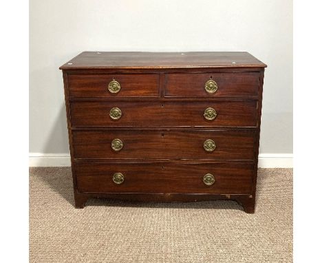 A George III mahogany Chest of Drawers, two short drawers over 3 long drawers, raised on bracket feet, W 116cm x D 51cm x H 9