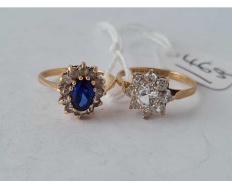 Two 9ct cluster rings sizes K &amp; W – 3.7 gms inc