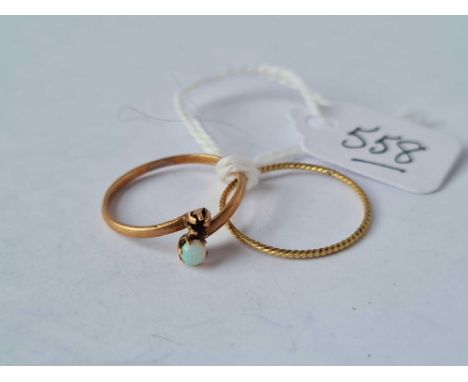 A narrow 18ct gold band ring and a gold antique opal ring a/f 1.5g