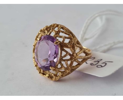 A fancy amethyst ring 9ct size L ½ – 4.8 gms 