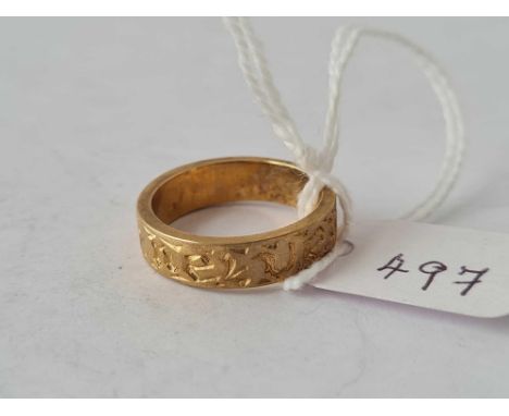 A band ring 9ct size k – 3.6 ms 