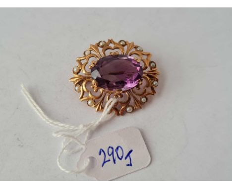 A pretty oval pearl and amethyst brooch 9ct – 7.2 gms  