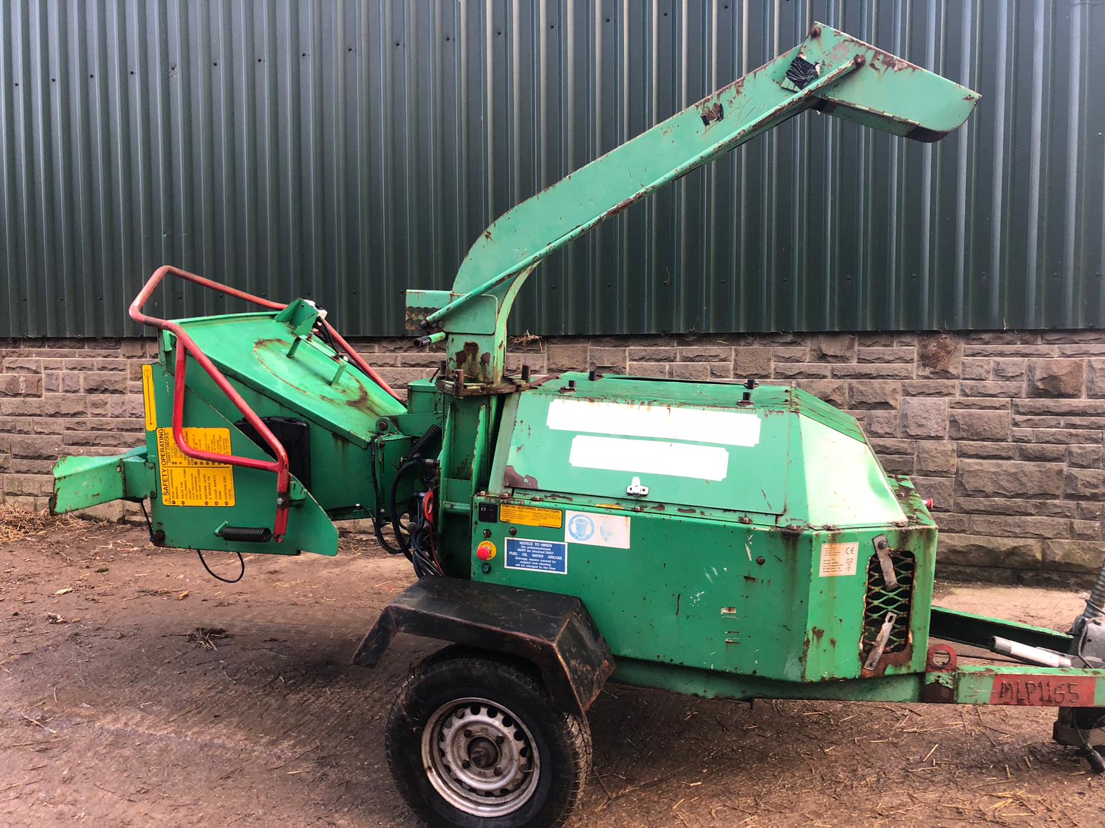 DS 2002 LANDFORCE CHIP 235 WOOD CHIPPER SINGLE AXLE TOWABLE *PLUS VAT