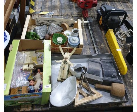 Vintage Salter scales with bowl, a pair of vintage metal shoe horns marked 'Randalls', assorted doll's house furniture and as
