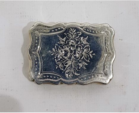 Silver-coloured snuff box of shaped rectangular form with engraved floral decoration, unmarked, 4.5cm long 