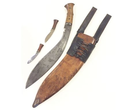 WW1 1915 Dated Indian Military Issue Kukri A good example with single edged blade of typical form. Narrow rear fuller. The fo