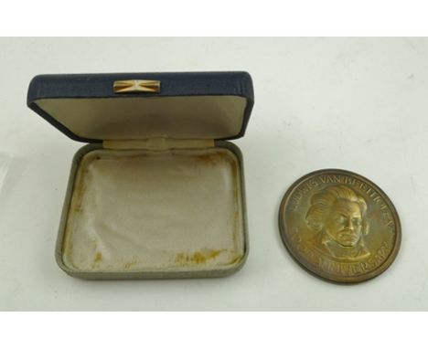 LUDWIG VAN BEETHOVEN - 200th Anniversary Commemorative AR medal (1770-1970) obverse, Beethoven portrait facing, reverse, muse