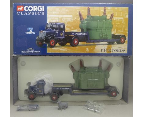 A Corgi Classics Pickfords Scammell Highwayman, 16704
