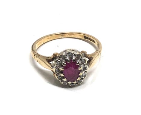 9ct Gold Ruby &amp; Diamond Ring (2.6g)