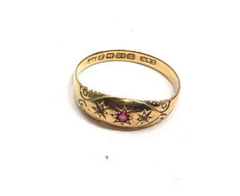 Antique 18ct Gold Ruby &amp; Diamond Gypsy Ring  (2.1g)