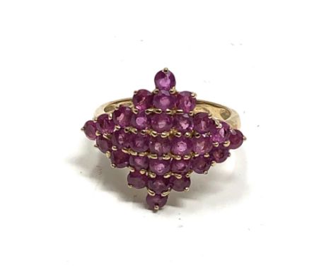 9ct Gold Ruby Dress Ring (3.9g)