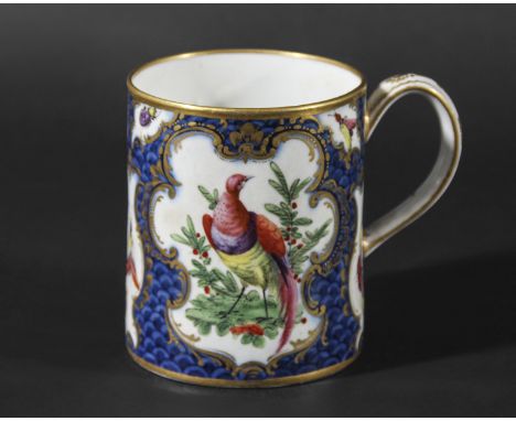 WORCESTER STYLE MUG OR SMALL TANKARD, circa 1770, painted in the manner of James Giles with exotic birds and insects in carto