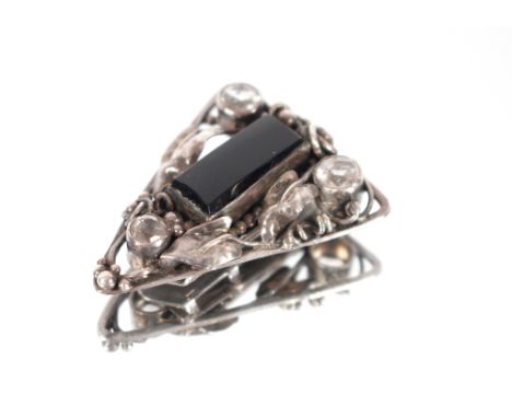An Art Nouveau style white metal clip of triangular form set with white stones, 3.5cm x 3cm, approx. 11.5gms total weight 