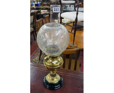 Fine Victorian oil lamp with globe