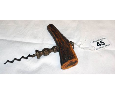 Horn mounted corkscrew