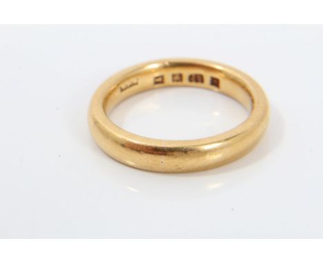 22ct gold wedding ring, (London 1926) size K CONDITION REPORT weight approximately 6.7 grams, good condition commensurate wit